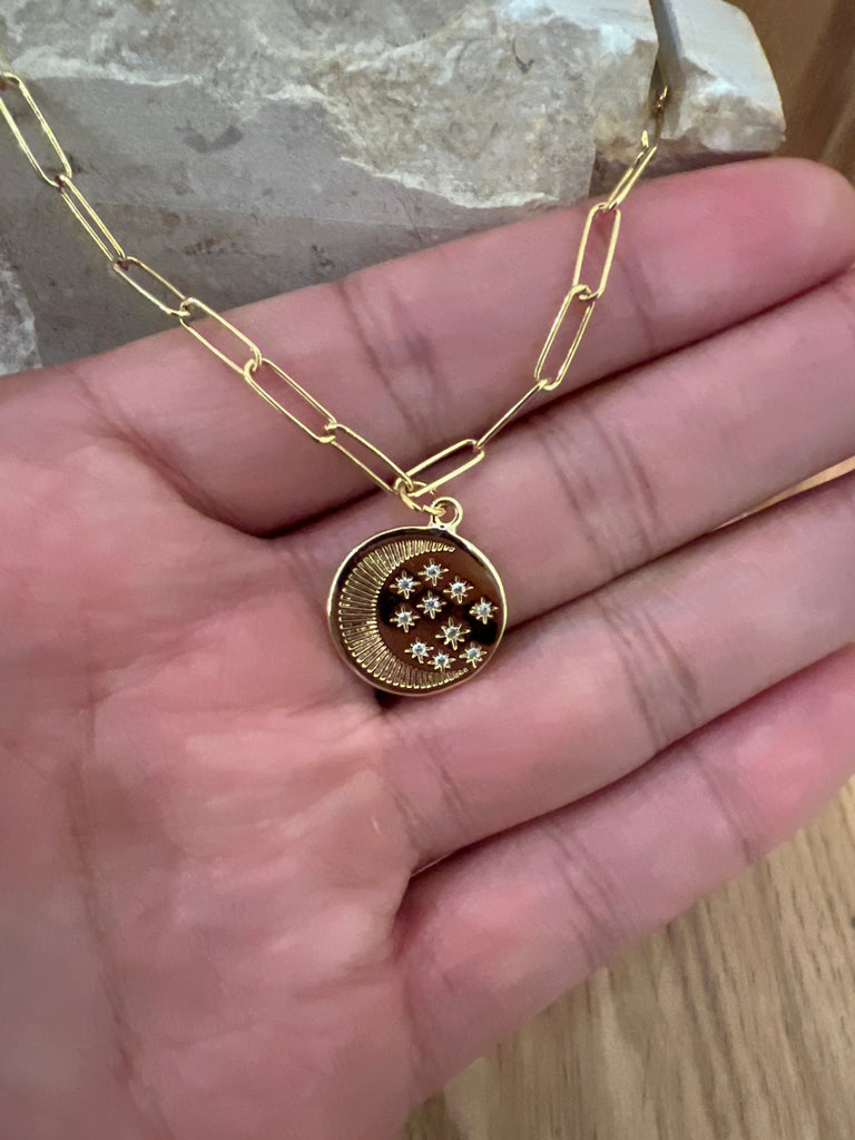 Filaki Starry Moon Disc Paperclip Necklace in Gold - Unincorporated