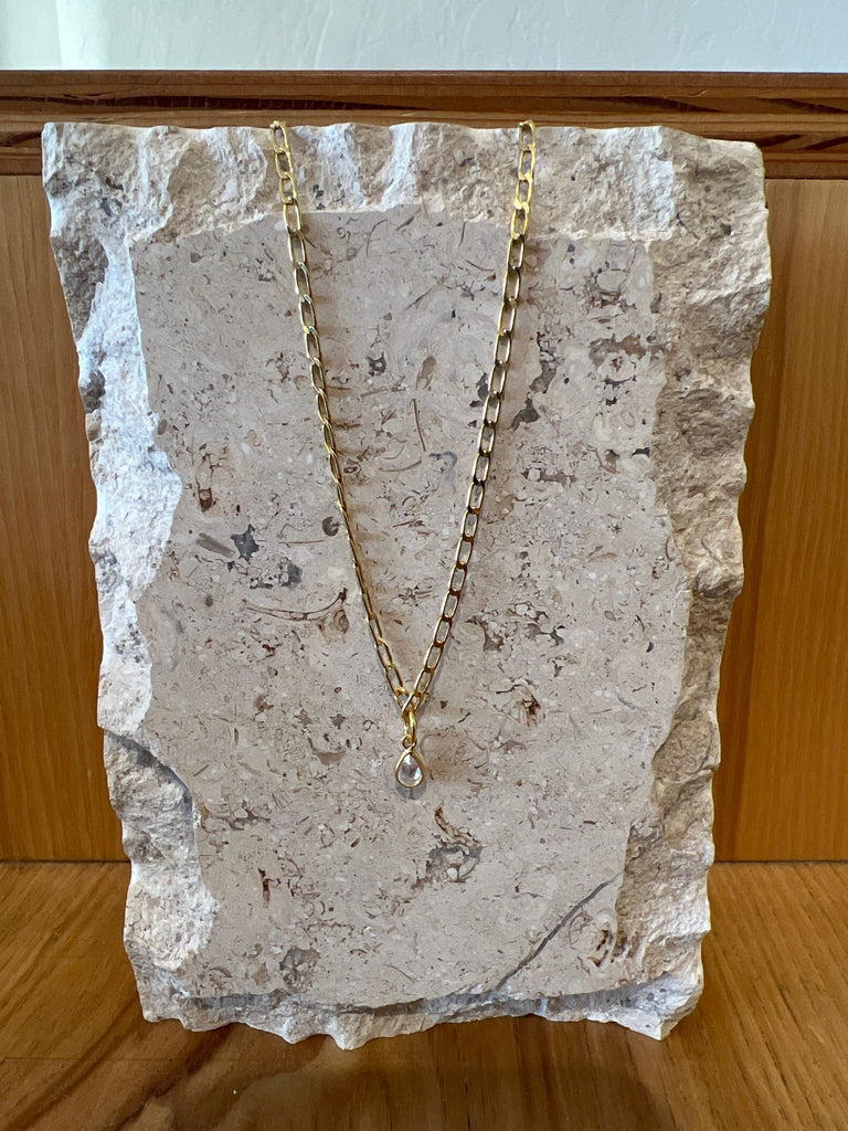 Filaki Cable Link Necklace with CZ in Gold - Unincorporated