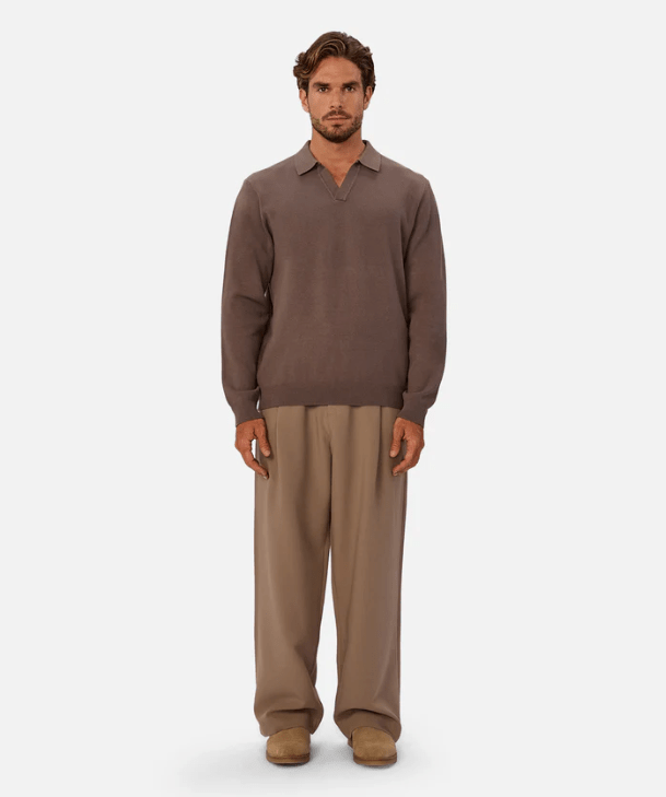 Industrie The Wynslow Polo Knit in Chestnut - Unincorporated