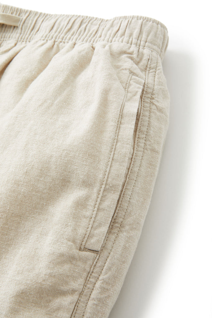 Katin_Isaiah_Local_Short_in_Light_Gray4