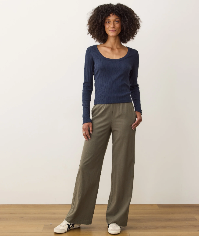 Marine-Layer-Allison-Tencel-Trouser-in-Dusty-Olive3