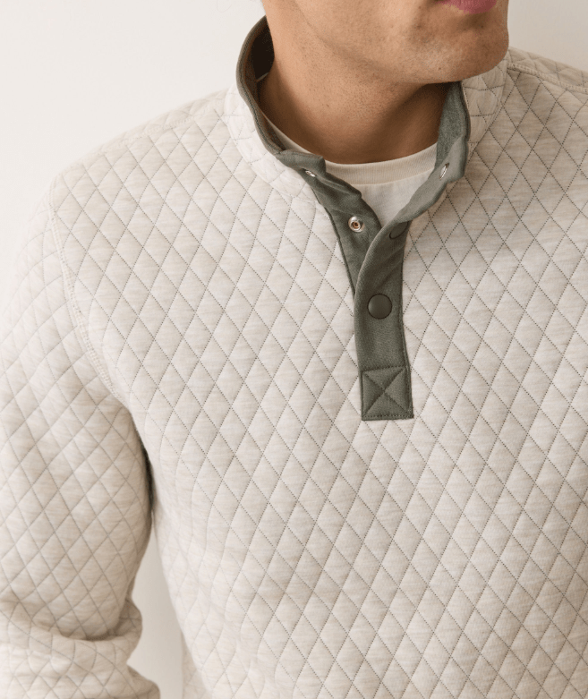 Marine Layer Corbet Quilted Reversible Pullover in Oatmeal/Olive - Unincorporated
