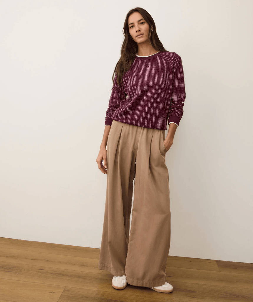 Marine Layer Daisy Textured Raglan in Fig - Unincorporated