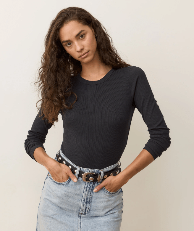 Marine Layer Longsleeve Lexi Rib Sun - In Crew Tee in Black - Unincorporated
