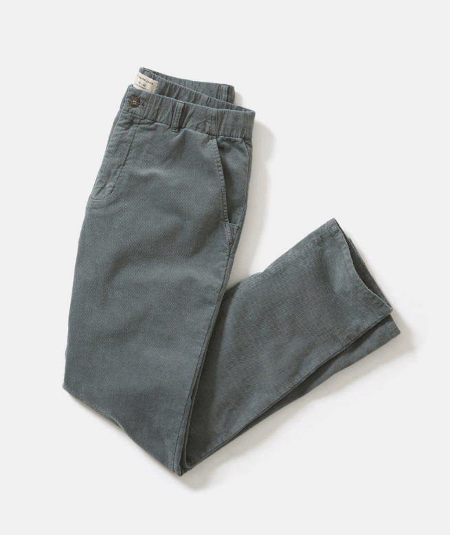 Marine Layer Saturday Moleskin Chino Slim Straight in Balsam Green - Unincorporated