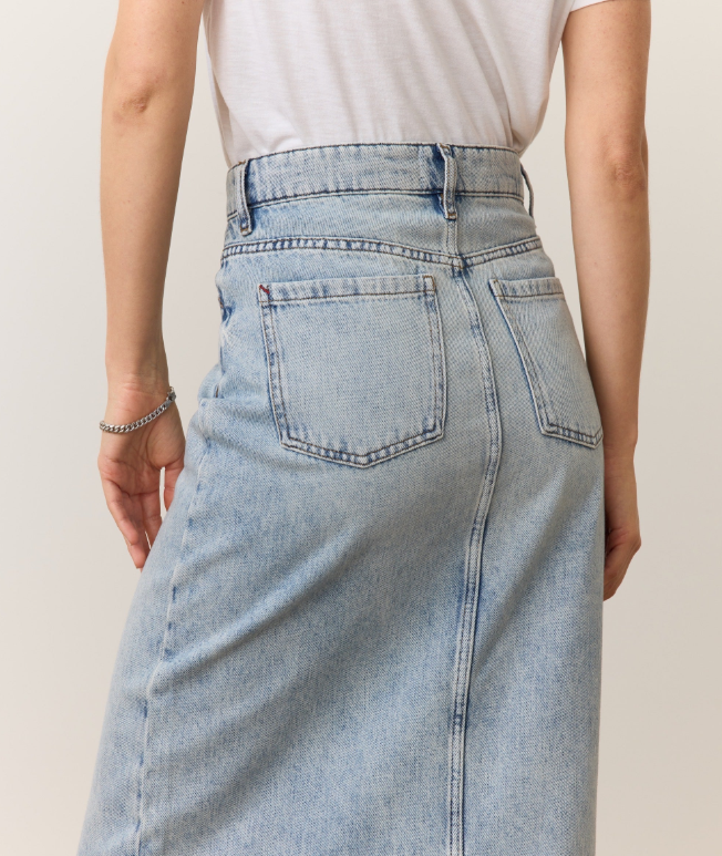Marine Layer_Fawn_Denim_Midi_Skirt_in_Medium_Wash5