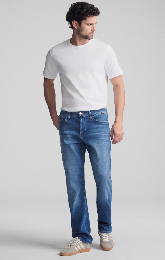 Mavi-Matt-Relaxed-Straight-Leg-Jeans-in-Dark-Brushed-Feather-Blue1