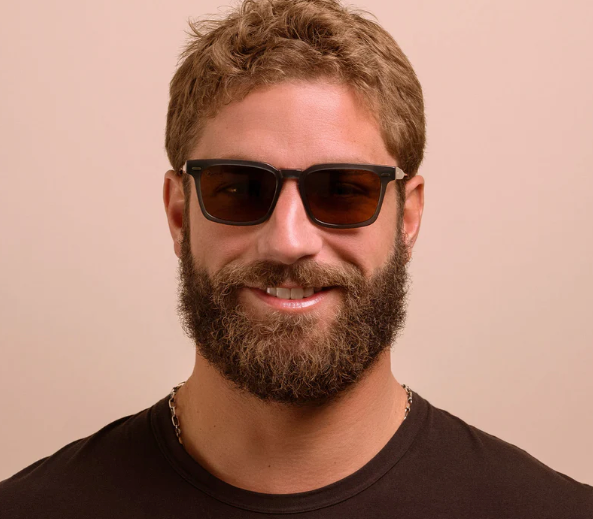 Raen-Adin-54-in-Cirus-Vibrant-Brown-Polarized4