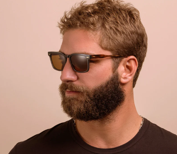 Raen-Adin-54-in-Cirus-Vibrant-Brown-Polarized5