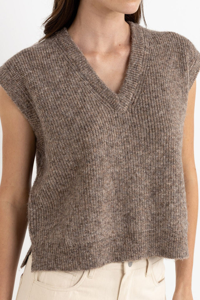 Rhythm Quinn Knit Vest in Oatmeal - Unincorporated