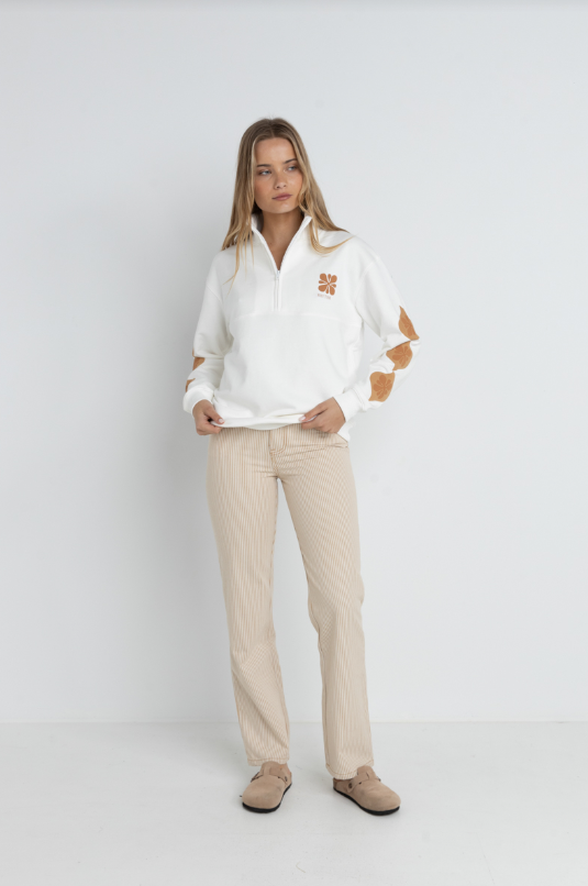 Rhythm_Willa_Stripe_Straight_Leg_Jean_in_Sand4