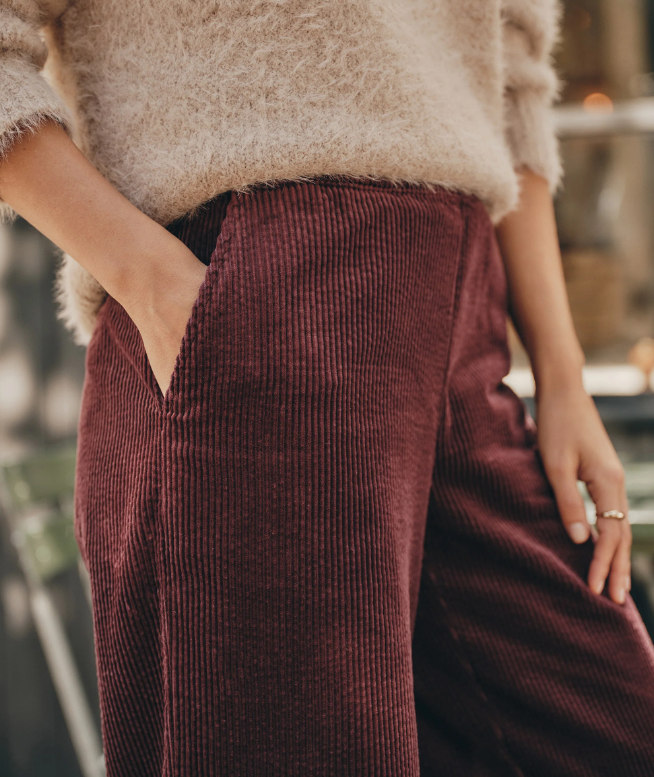 Marine Layer_Allison_Corduroy_Trouser_in_Windsor_Wine3