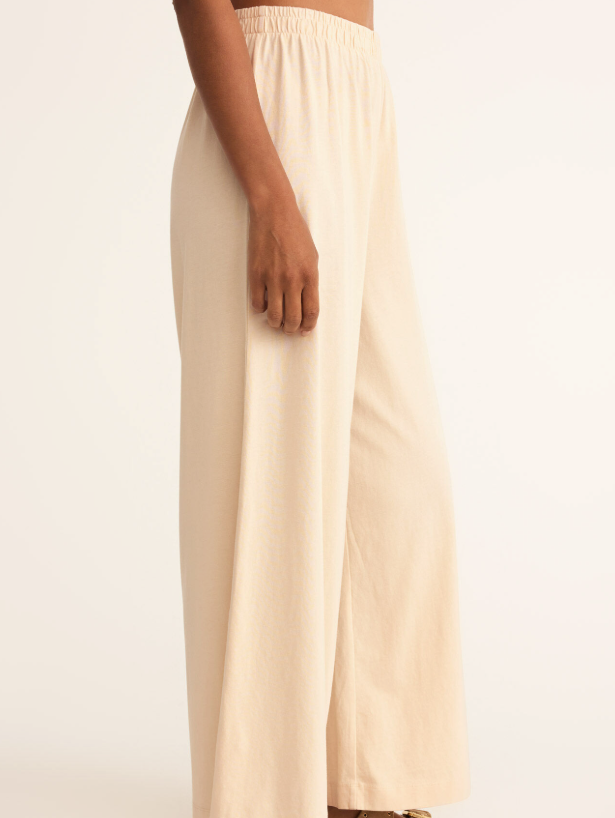 Z_Supply_Scout_Jersey_Flare_Pant_in_Panna_Cotta2